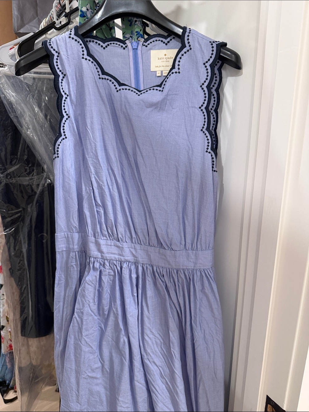 kate spade daisy embroidered sleeveless dress with navy scallop trim
